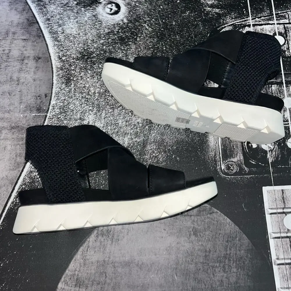 NEW Eileen Fisher Sandals
